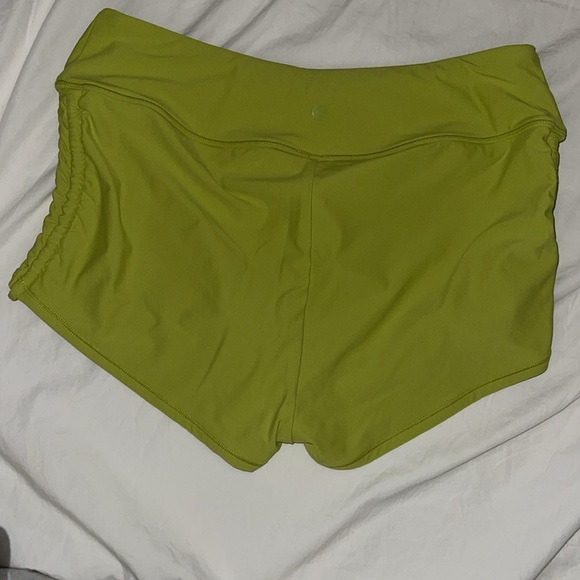 CRZ YOGA Women’s swim shorts - Picture 3 of 5